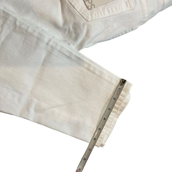 Soft Surroundings Straight Leg Pull On Ultimate Denim Relaxed White Jean Size PS - Picture 12 of 14